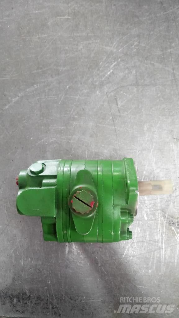 John Deere Αντλία Hydraulika
