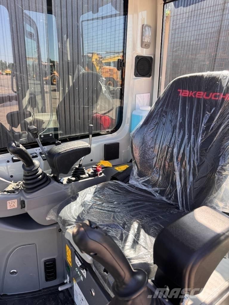 Takeuchi TB 320 Mini rýpadla < 7t