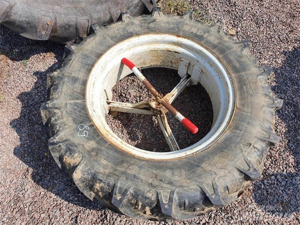 Kleber 11.2R24 Pneumatiky, kola a ráfky