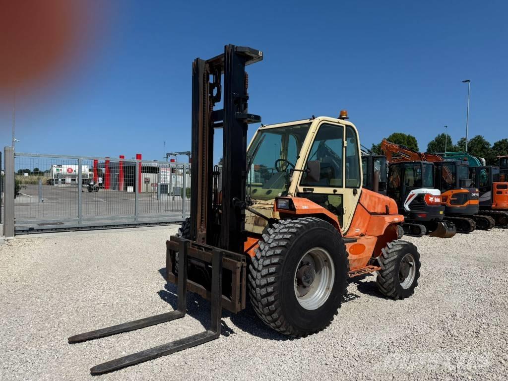 Manitou M 30.4 Dieselové vozíky