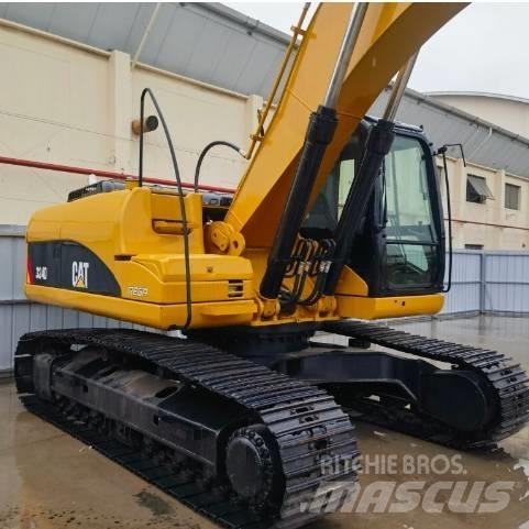 CAT 324 Pásová rýpadla