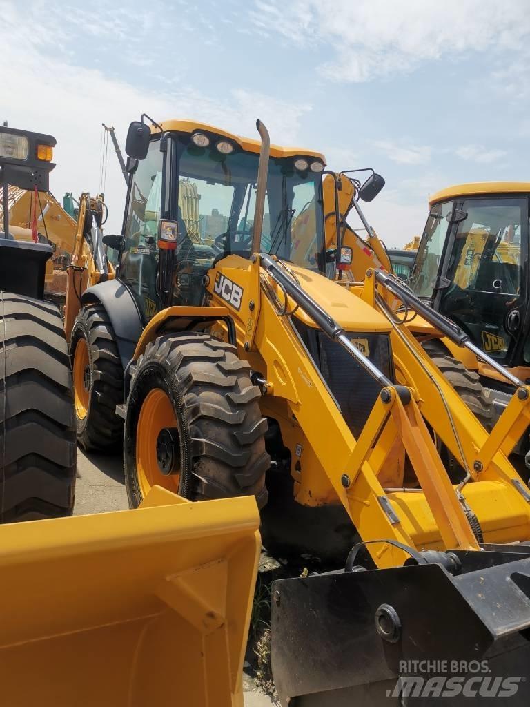 JCB 4 CX Rýpadlo-nakladače