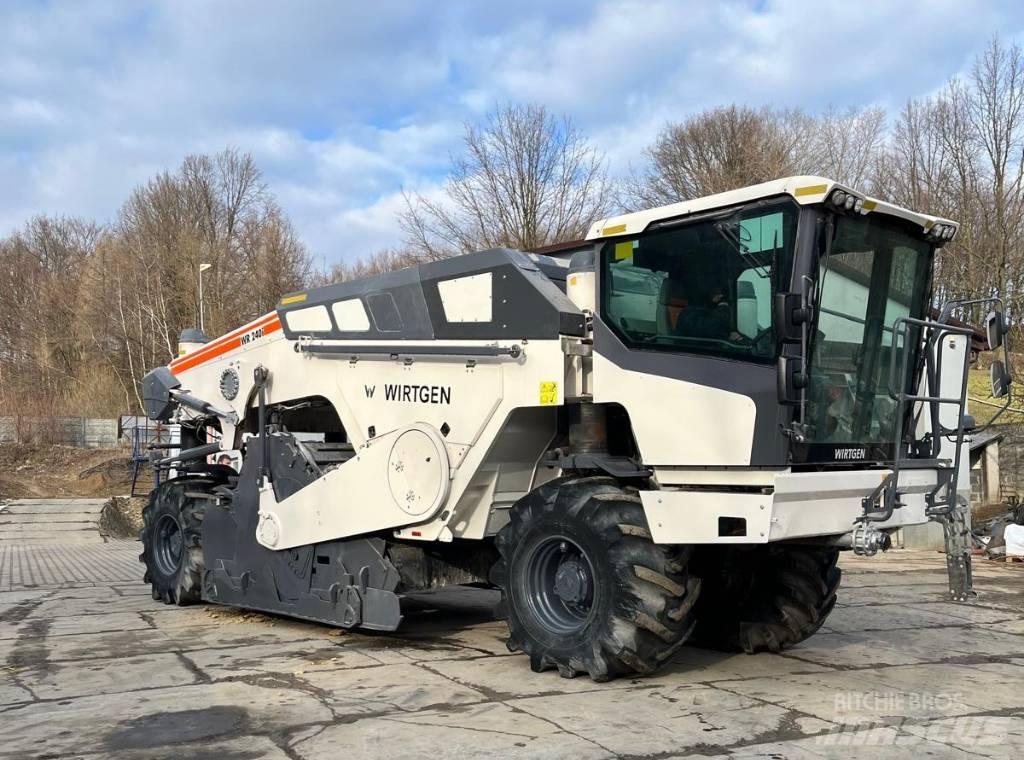 Wirtgen WR240i Recyklátory asfaltu