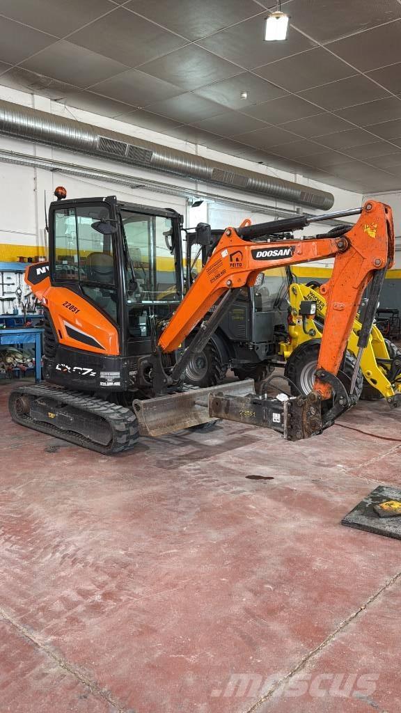 Doosan DX 27 Z Mini rýpadla < 7t