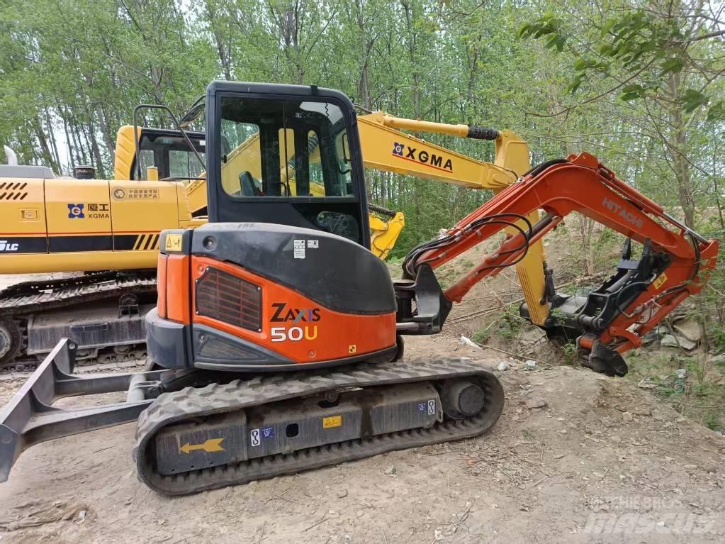 Hitachi ZX50U Mini rýpadla < 7t