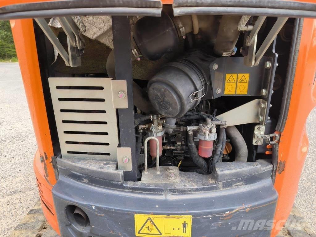 Hitachi ZX 26 U-5A Mini rýpadla < 7t