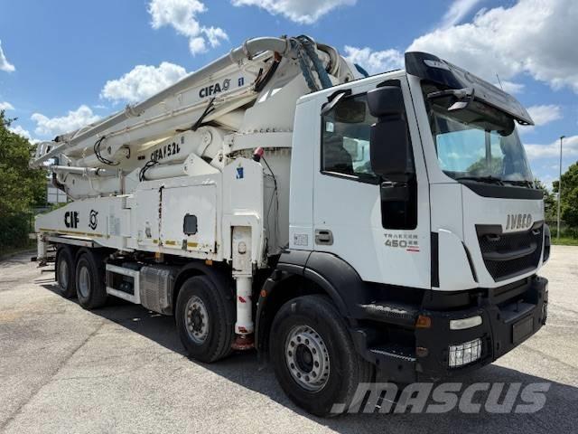 Iveco Trakker 450 Další