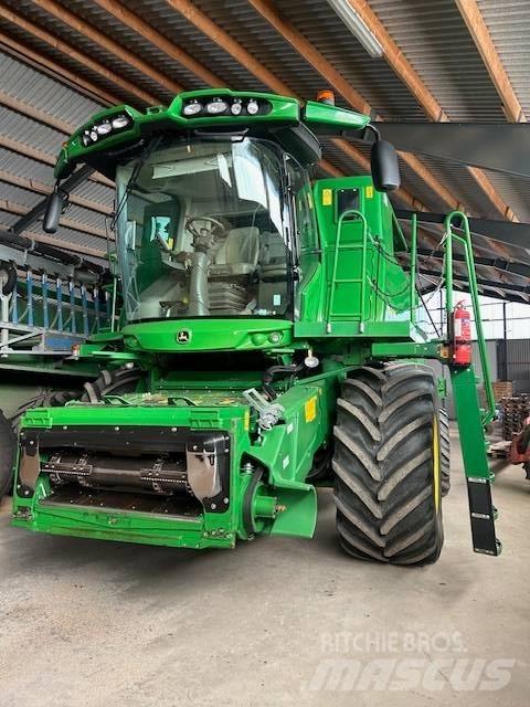 John Deere S 670 i Sklízecí mlátičky
