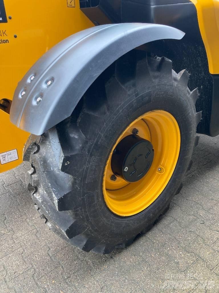 JCB 540-180 Teleskopické manipulátory
