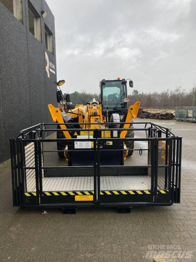 JCB 540-180 Teleskopické manipulátory