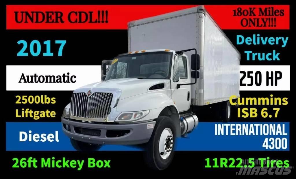 International 4300 Skříňová nástavba