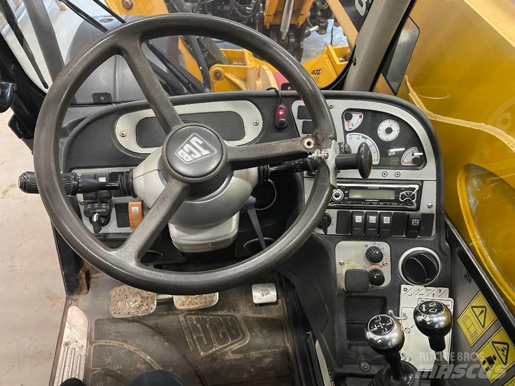 JCB 533-105 Teleskopické manipulátory