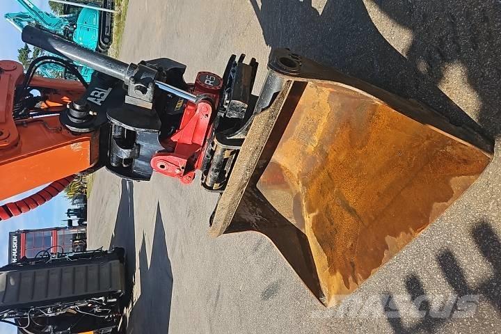 Hitachi ZX 140W-6 Kolová rýpadla