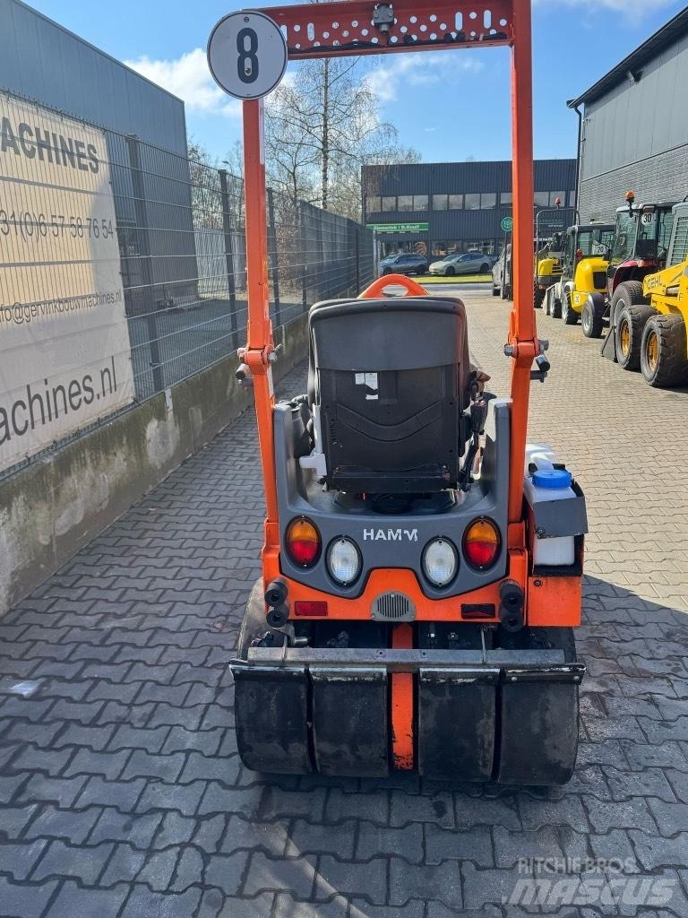 Hamm HD 10 C VT Kombinované válce