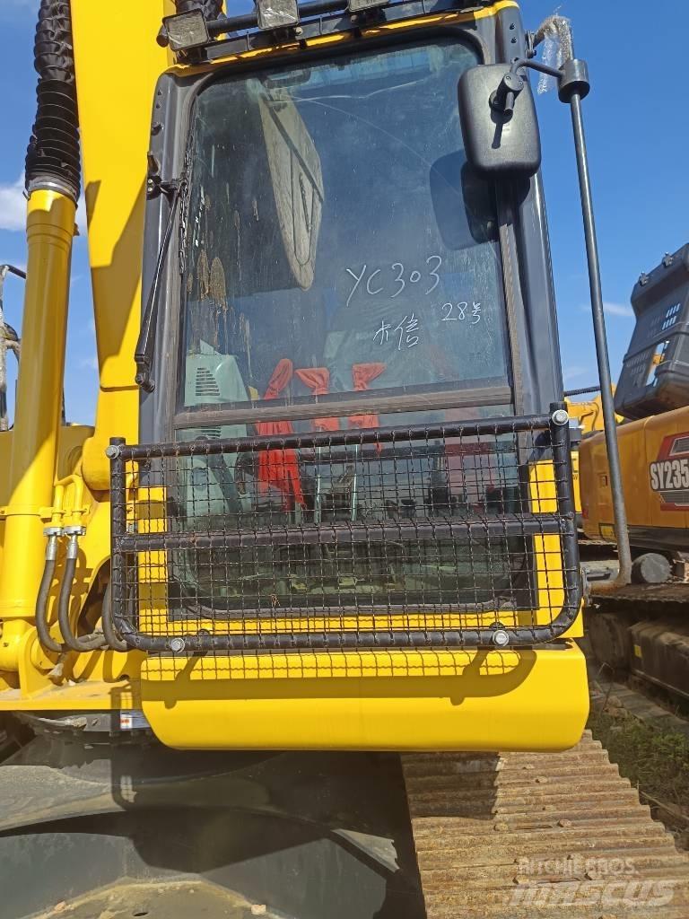 Komatsu PC 200 Pásová rýpadla