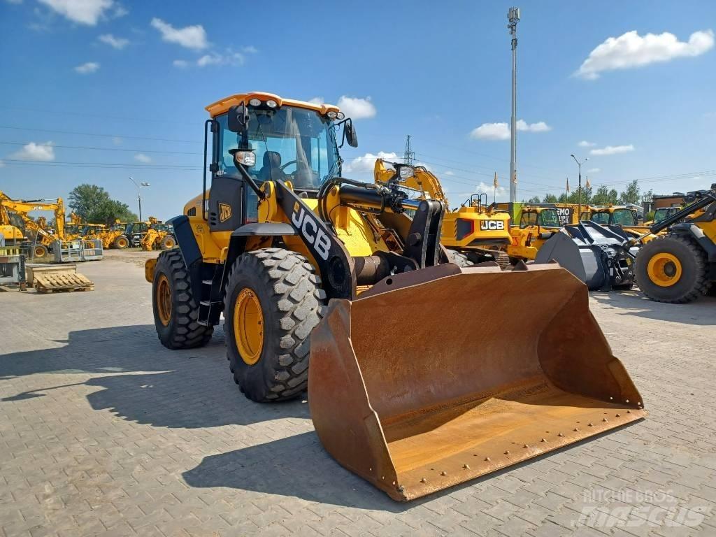 JCB 437 ZX Kolové nakladače