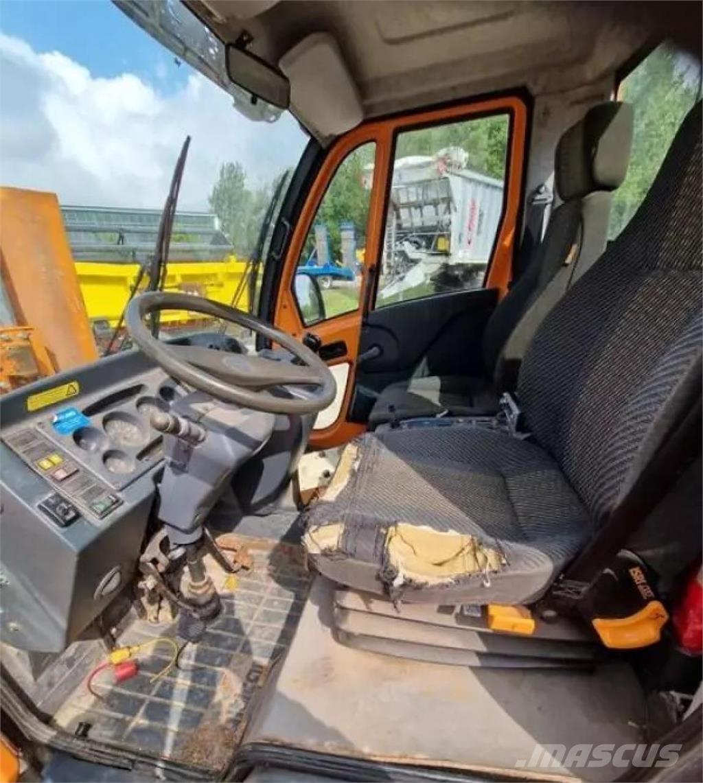 Multicar M 30 Nosiče nářadí