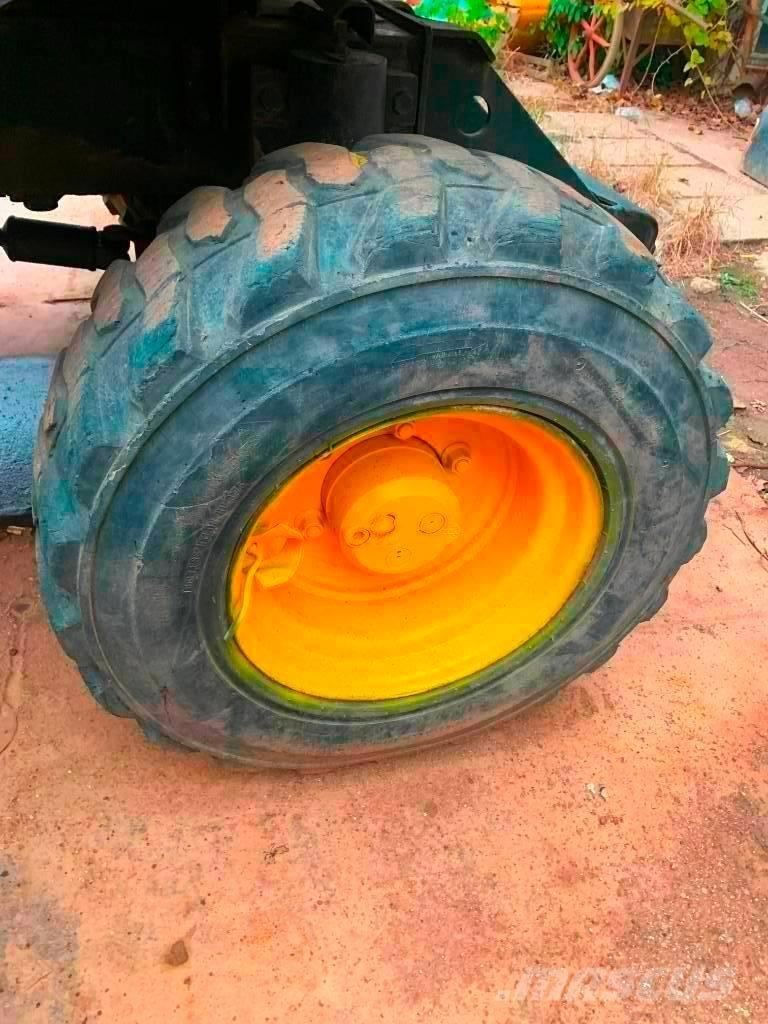 Hyundai Robex 60 W-7 Kolová rýpadla