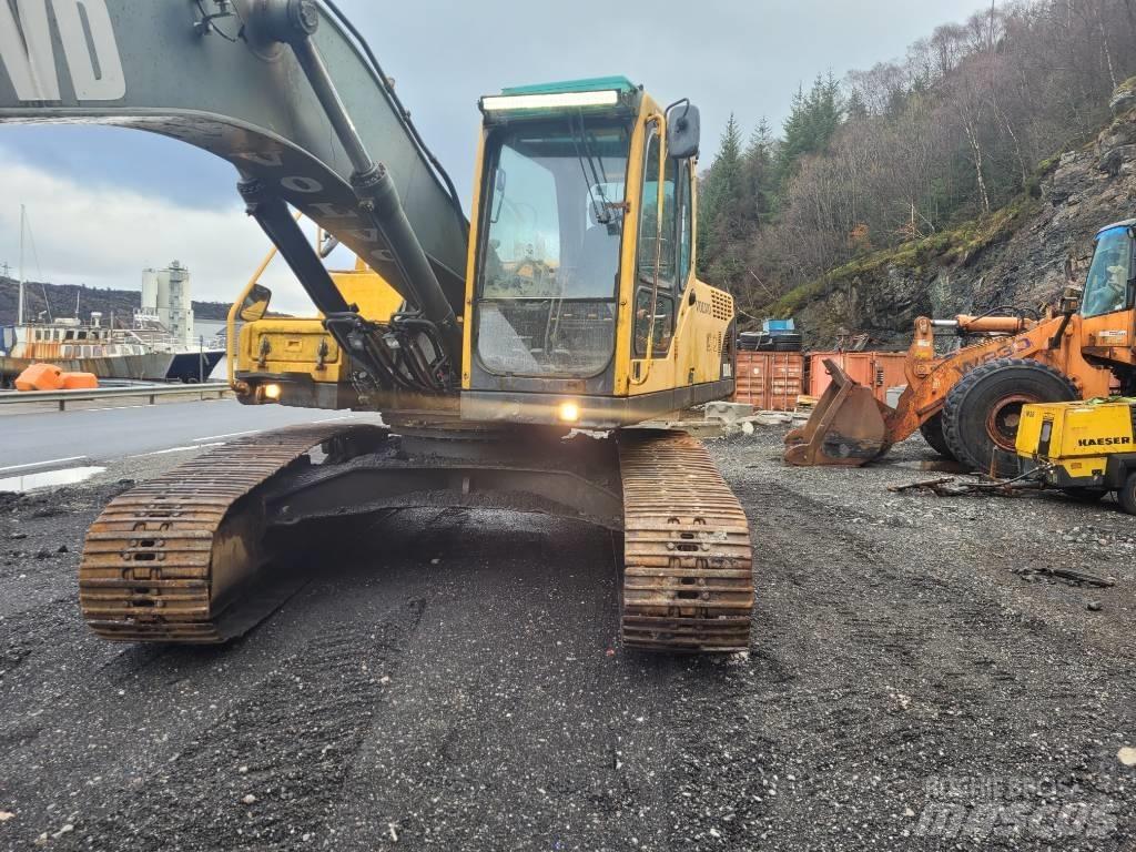 Volvo EC 240 Pásová rýpadla