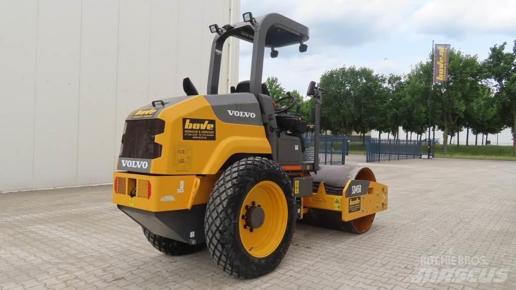 Volvo SD45B Tahačové válce