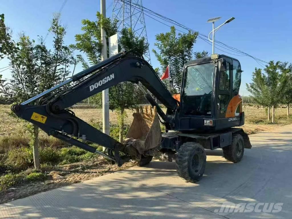 Doosan DX 60 Mini rýpadla < 7t