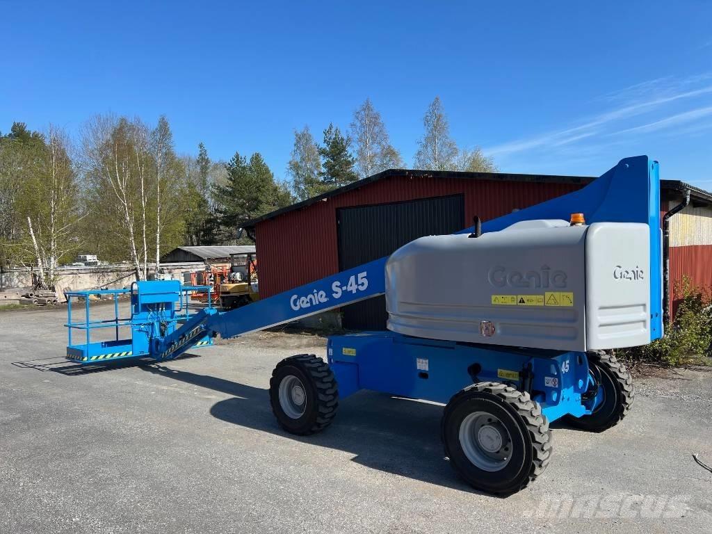Genie S 45 Kloubové plošiny
