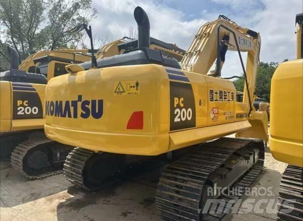 Komatsu PC 200 Midi rýpadla 7t - 12t