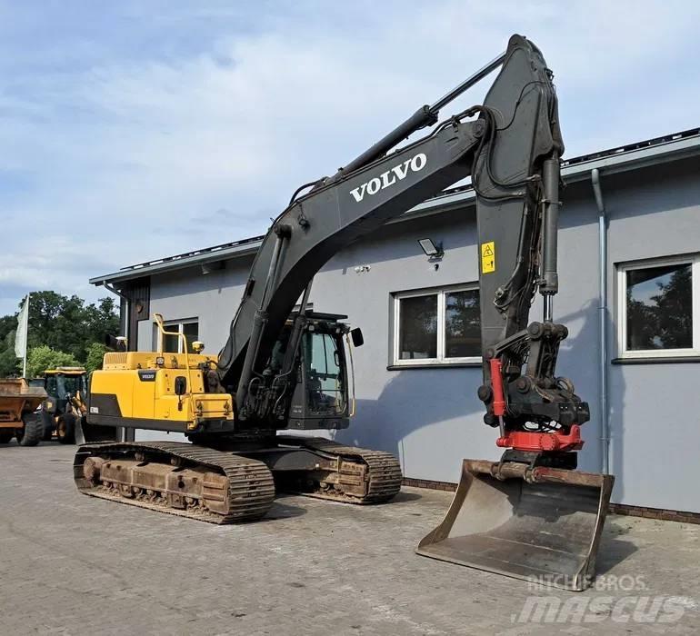 Volvo EC 300 D L Pásová rýpadla