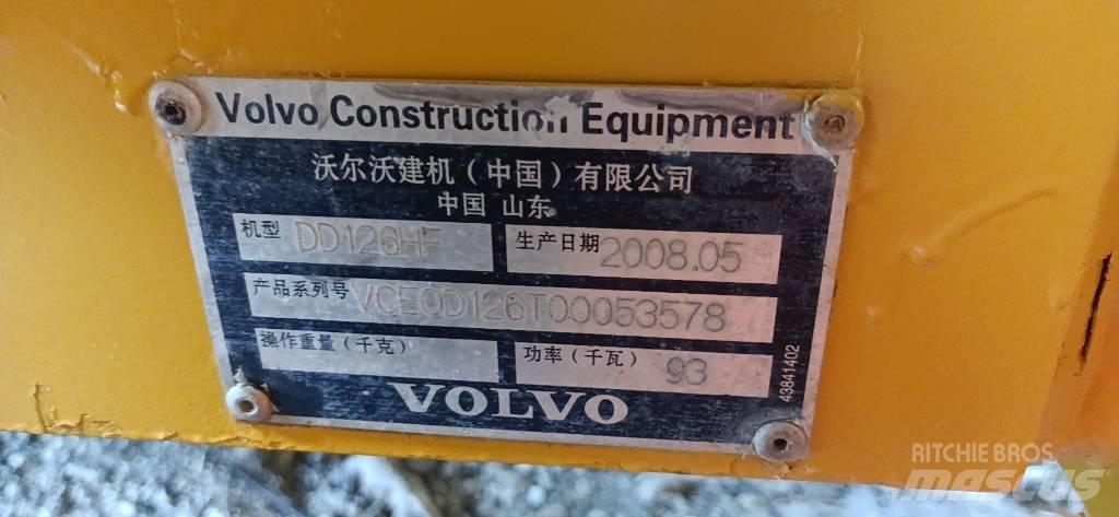 Volvo DD126HF Tandemové válce