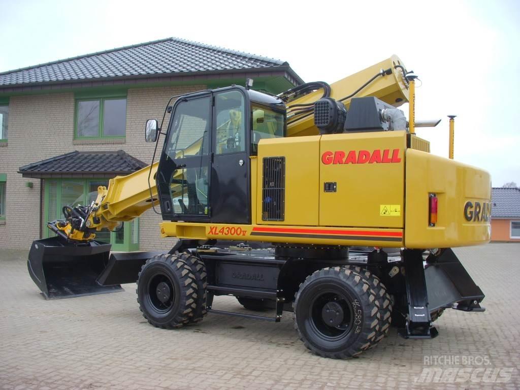 Gradall XL 4300 V Speciální bagry