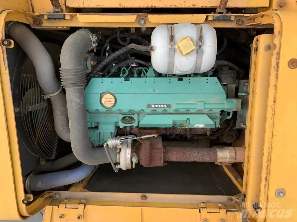 Volvo EC210D Pásová rýpadla