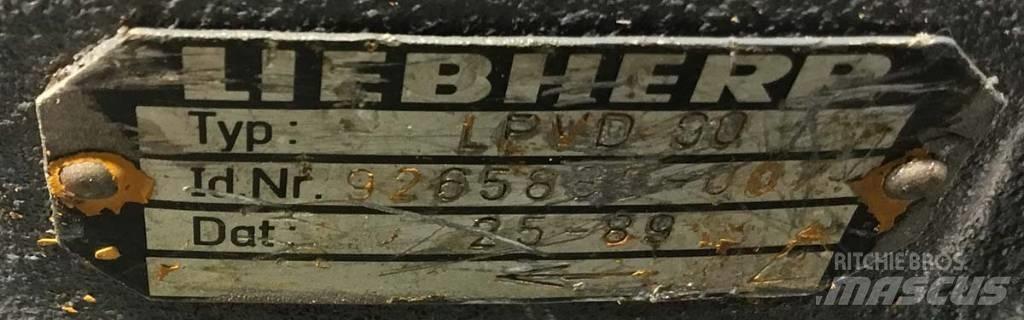 Liebherr LPVD 90 Hydraulika