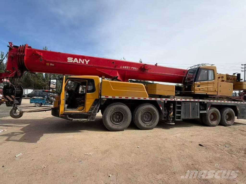 Sany STC800 E5 Univerzální terénní jeřáby