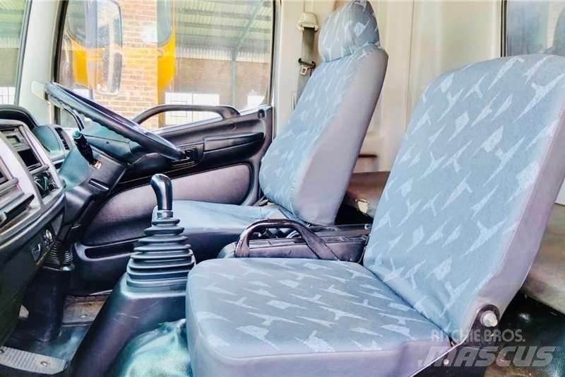 Hino 500 1627 Další