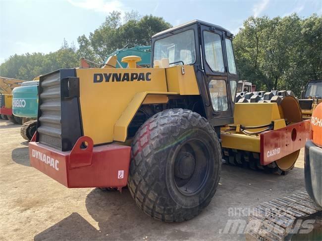 Dynapac CA 301 D Tahačové válce