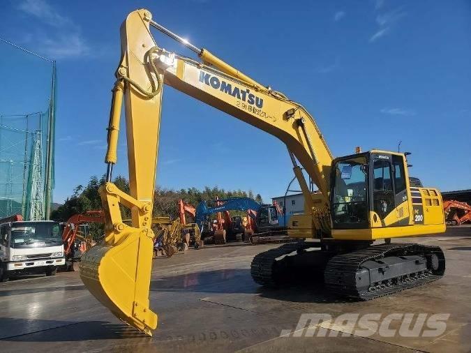 Komatsu PC 200 Pásová rýpadla