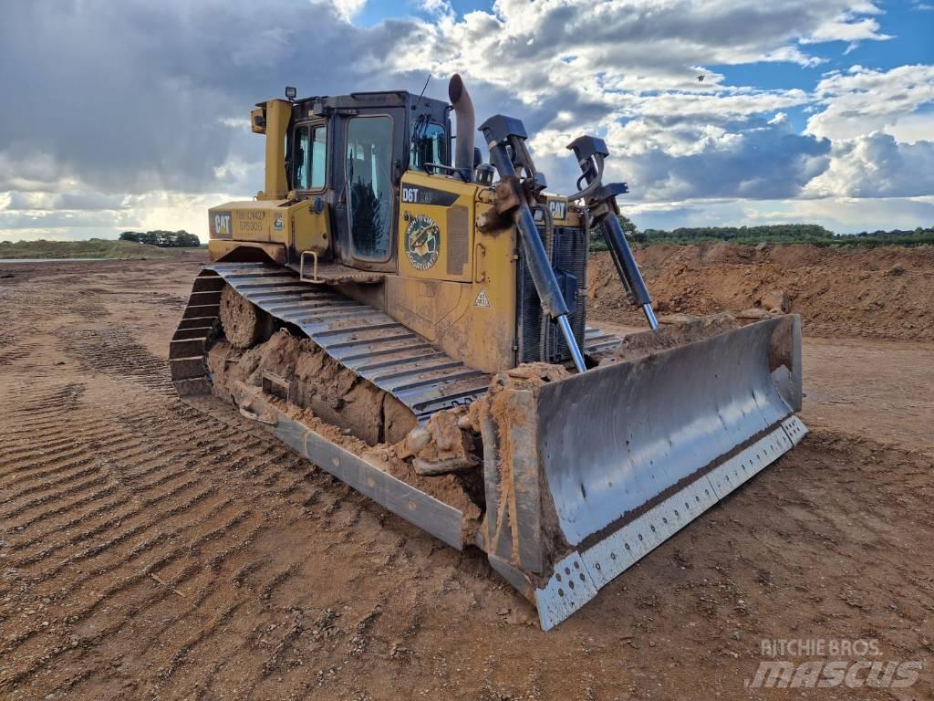 CAT D 6 T LGP Pásové dozery