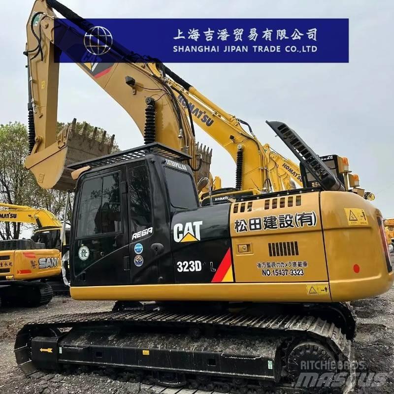 CAT 323 D Pásová rýpadla