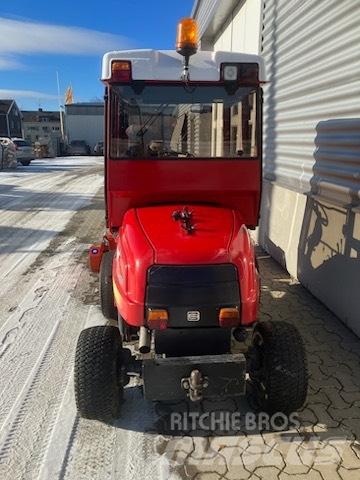 Shibaura CM 374 Užitkové stroje