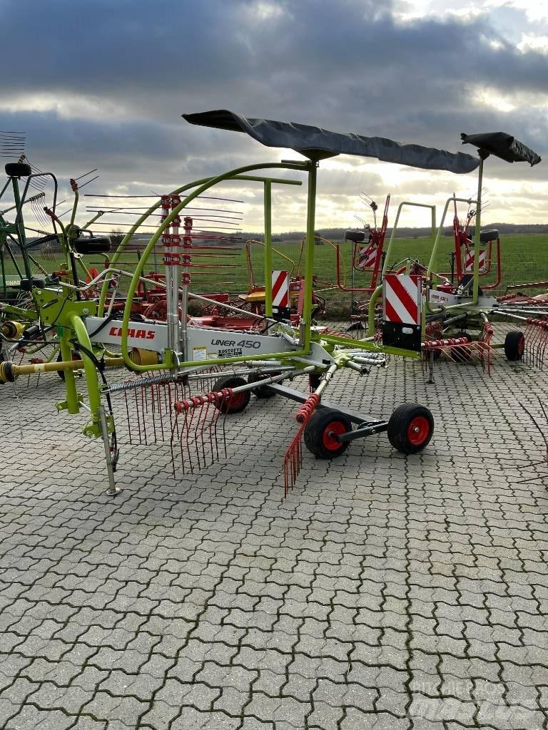 CLAAS Liner 450 Obraceče a shrabovače sena