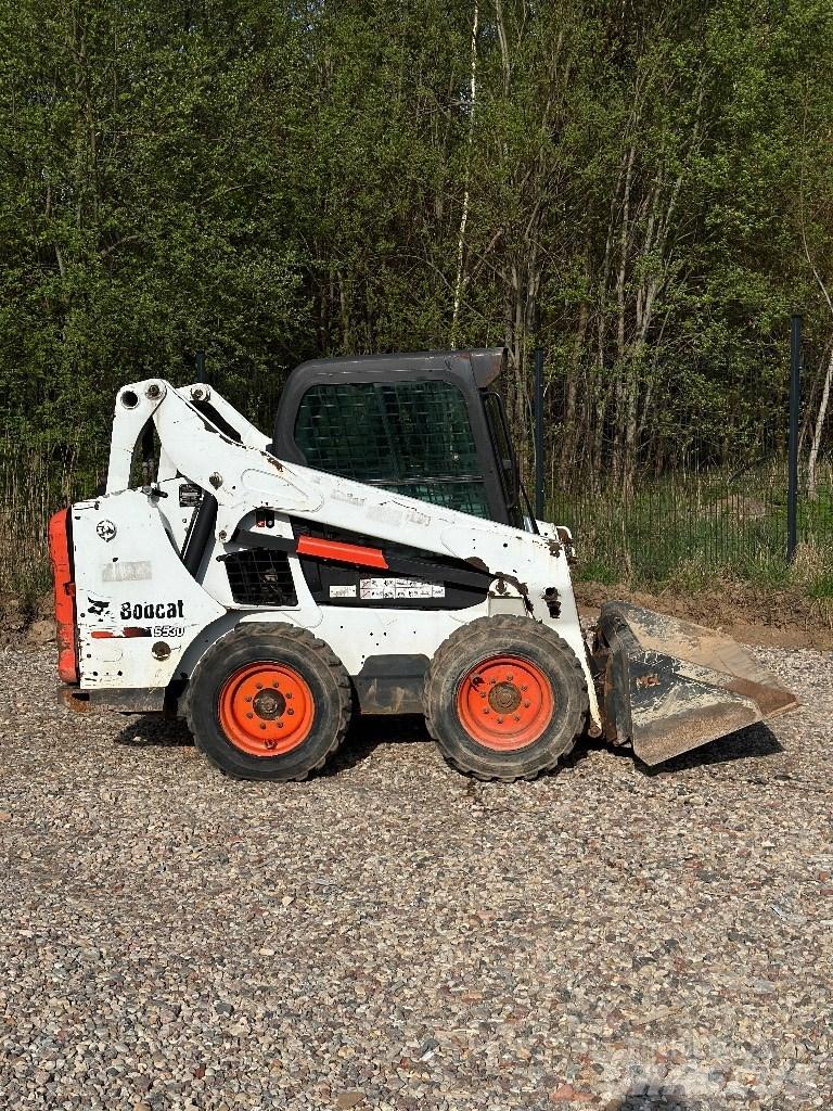 Bobcat S530 Smykem řízené nakladače
