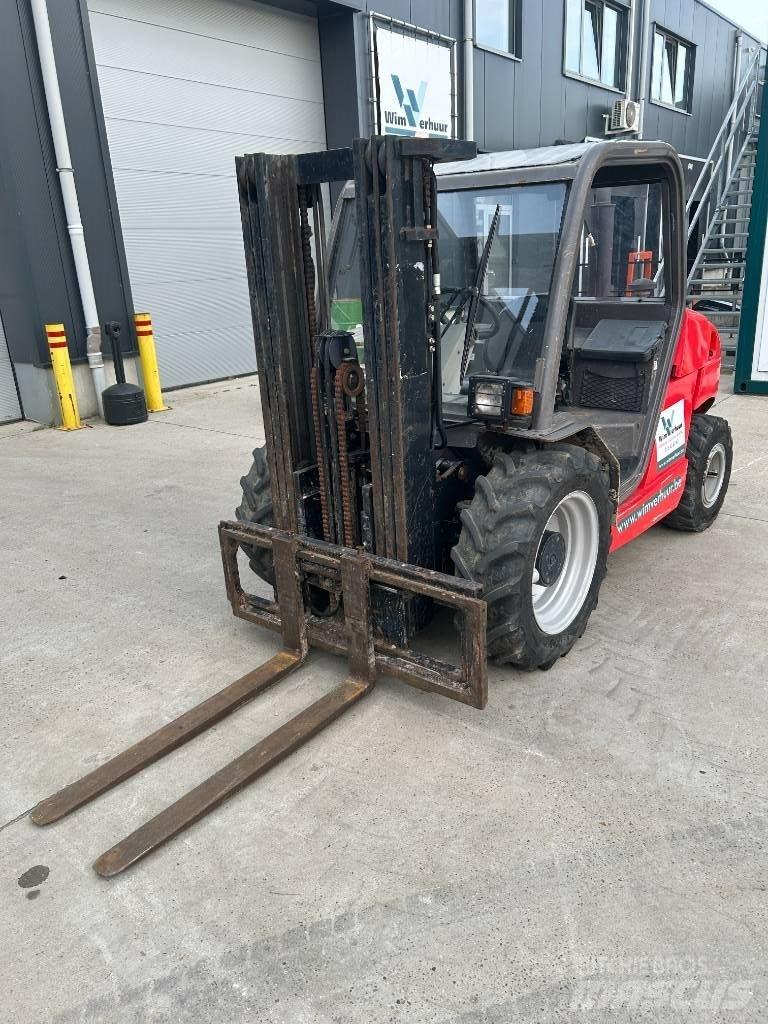 Manitou MH 25.4 Terénní vysokozdvižné vozíky