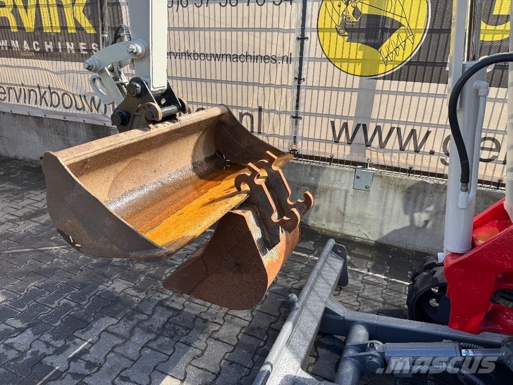 Takeuchi TB125 Mini rýpadla < 7t