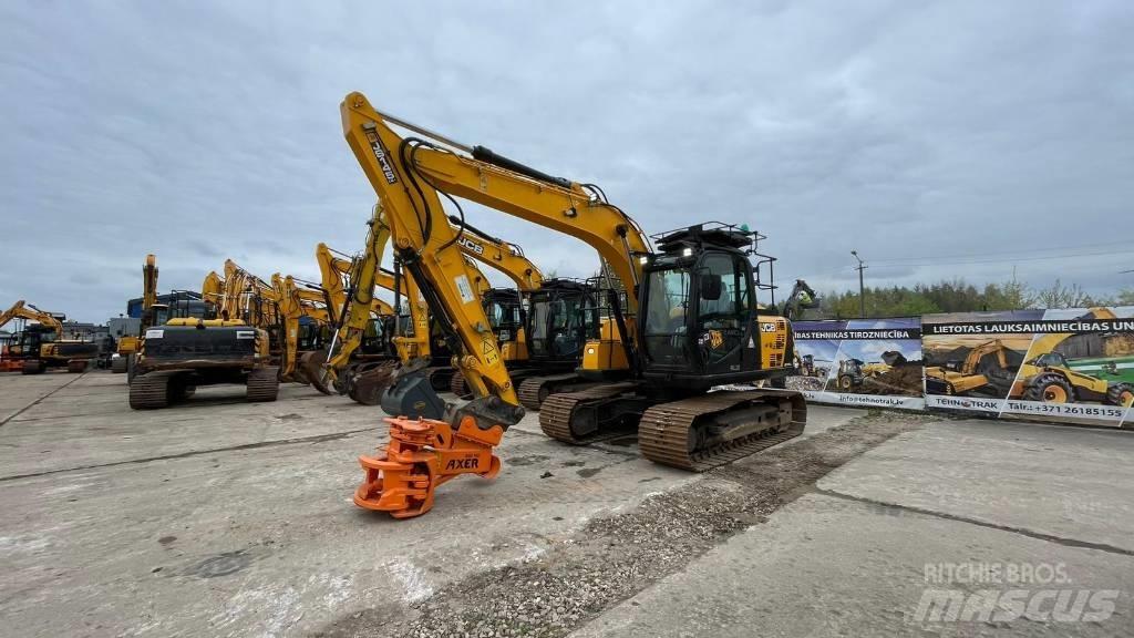 JCB JS 145 LC Pásová rýpadla