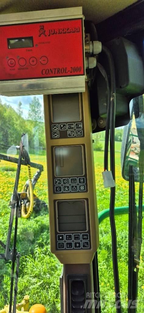 John Deere 7300 Samojízdné sekačky
