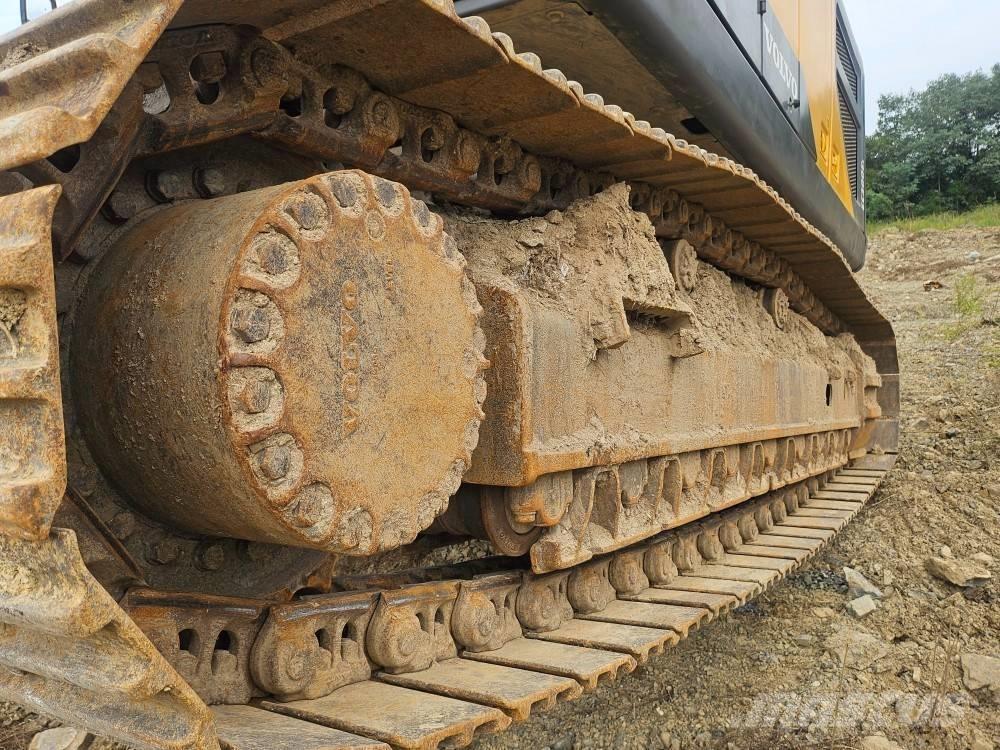 Volvo EC 300 E Pásová rýpadla