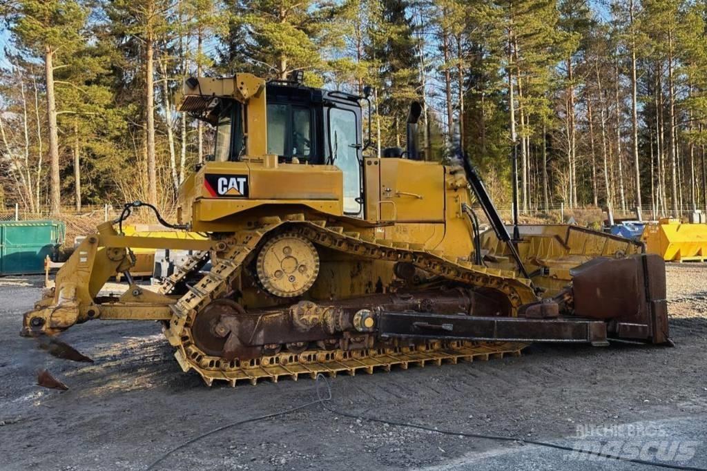 CAT D 6 T LGP Pásové dozery