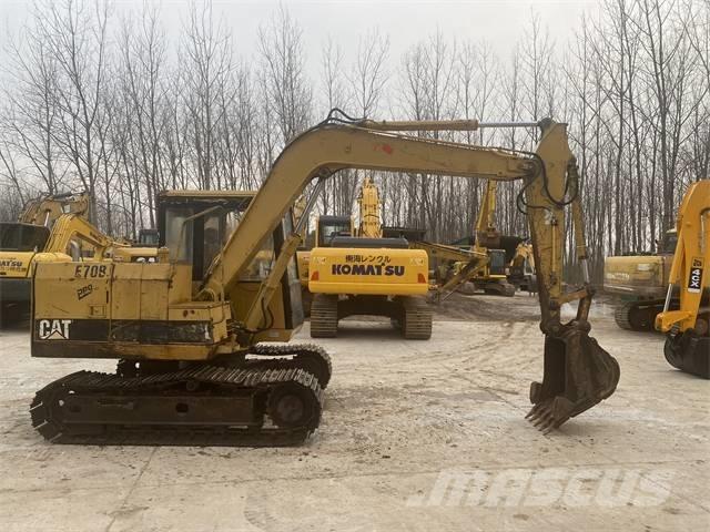CAT E70B Pásová rýpadla
