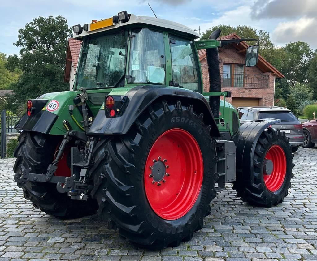 Fendt 820 VO Traktory