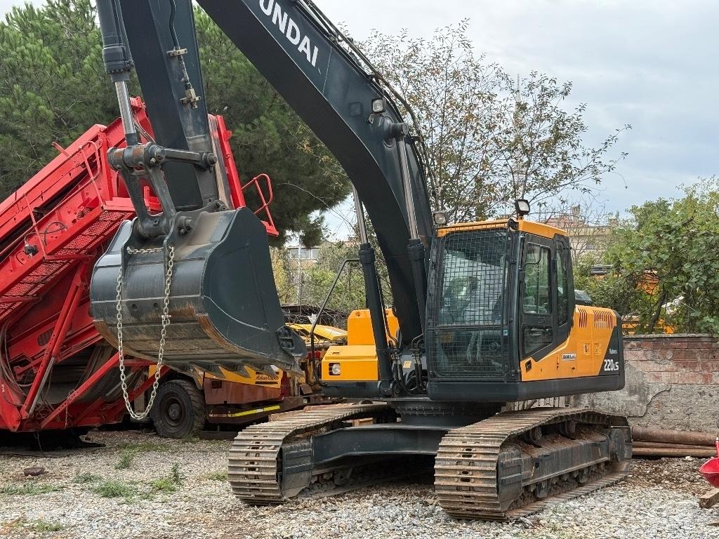 Hyundai Robex 220 LS Pásová rýpadla